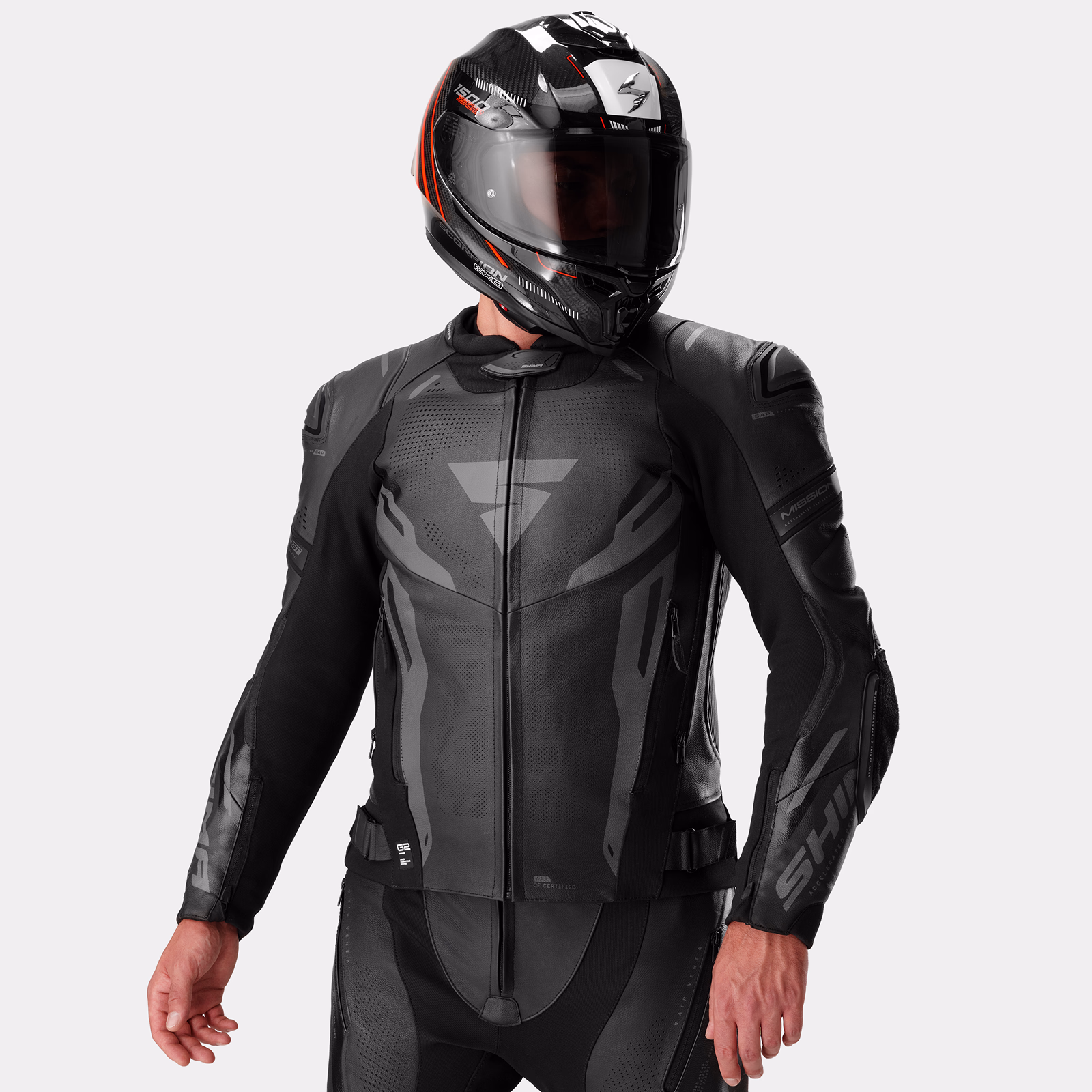 01_SHIMA_MISSION ST_MEN_SUIT_BLACK