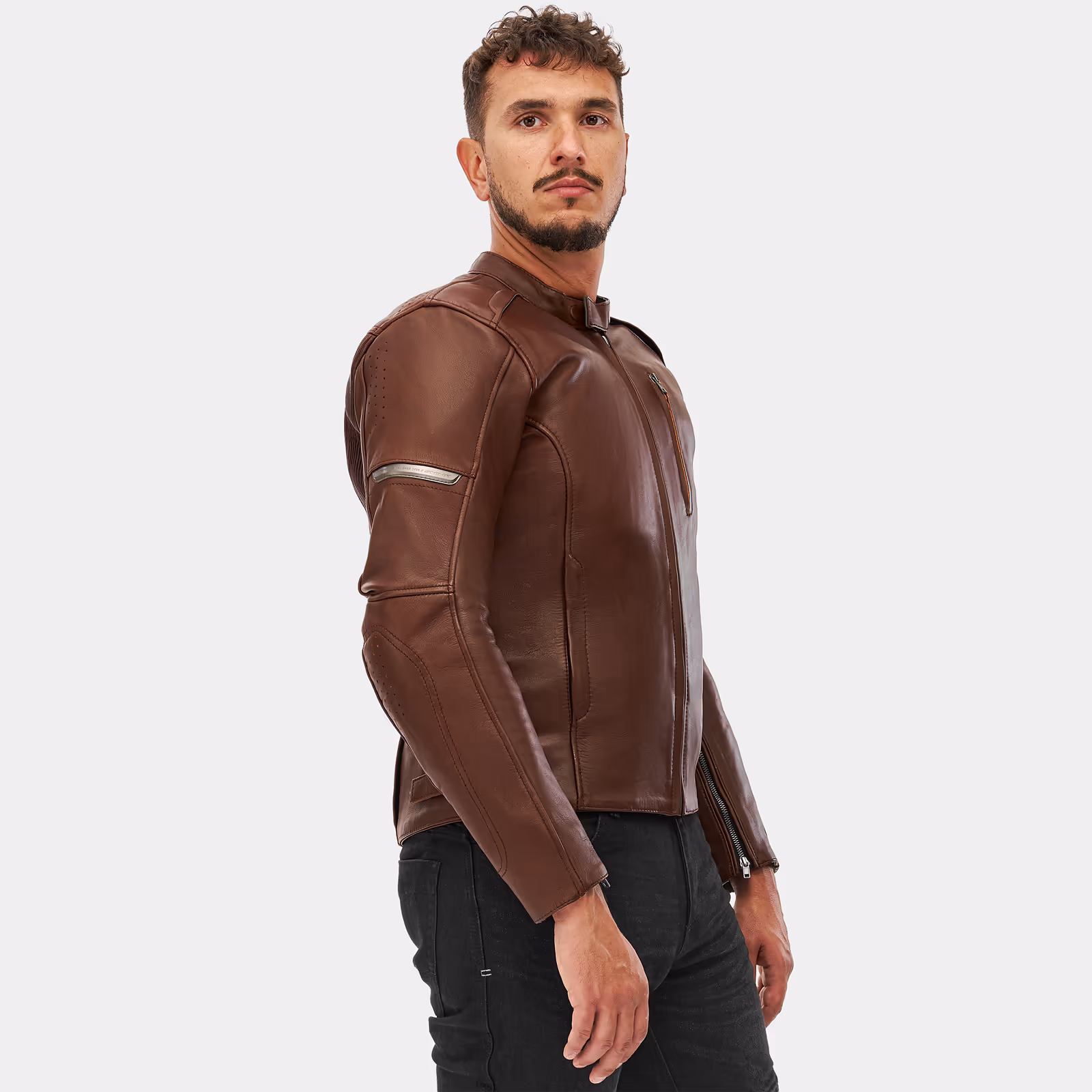 02_SHIMA_HUNTER+_2_JKT_MEN_BROWN_2500x2500