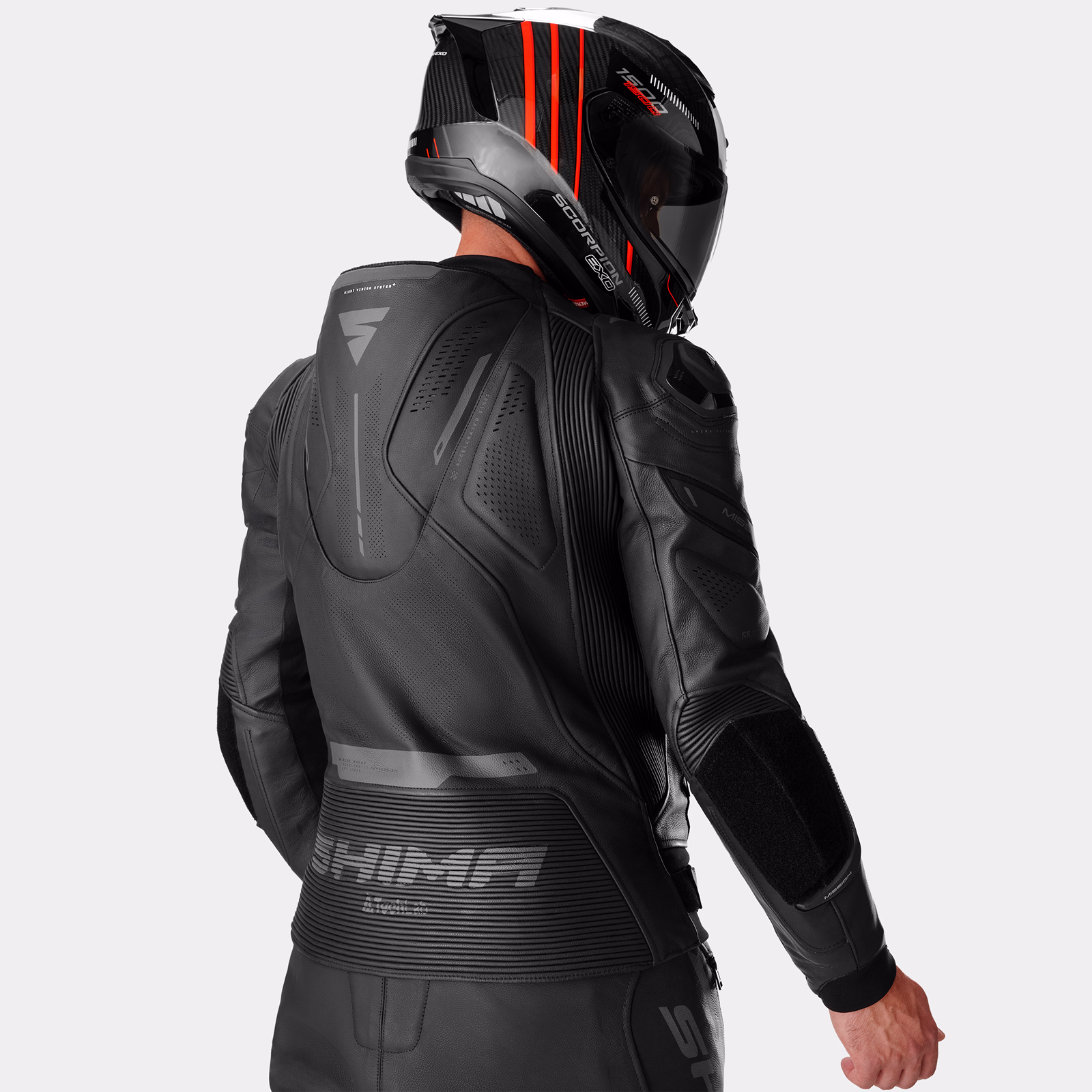 02_SHIMA_MISSION ST_MEN_SUIT_BLACK