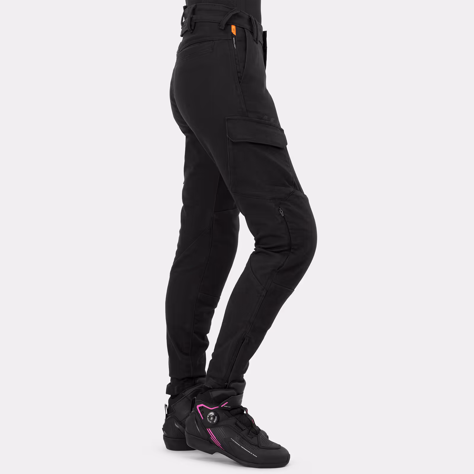 02_SHIMA_RECON_PNT_LADY_BLACK_2500x2500
