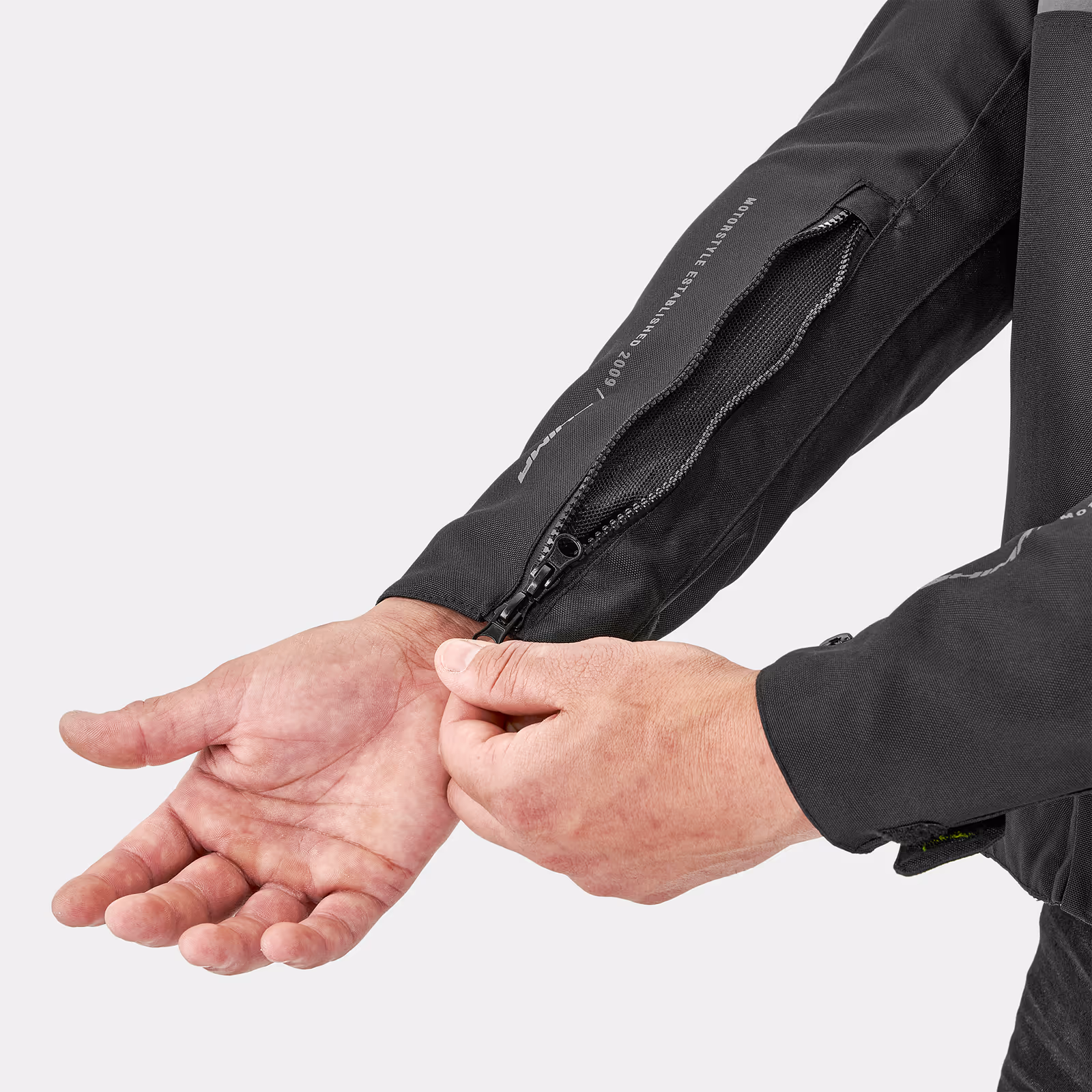 03_SHIMA_DRIFT_JKT_MEN_FLUO