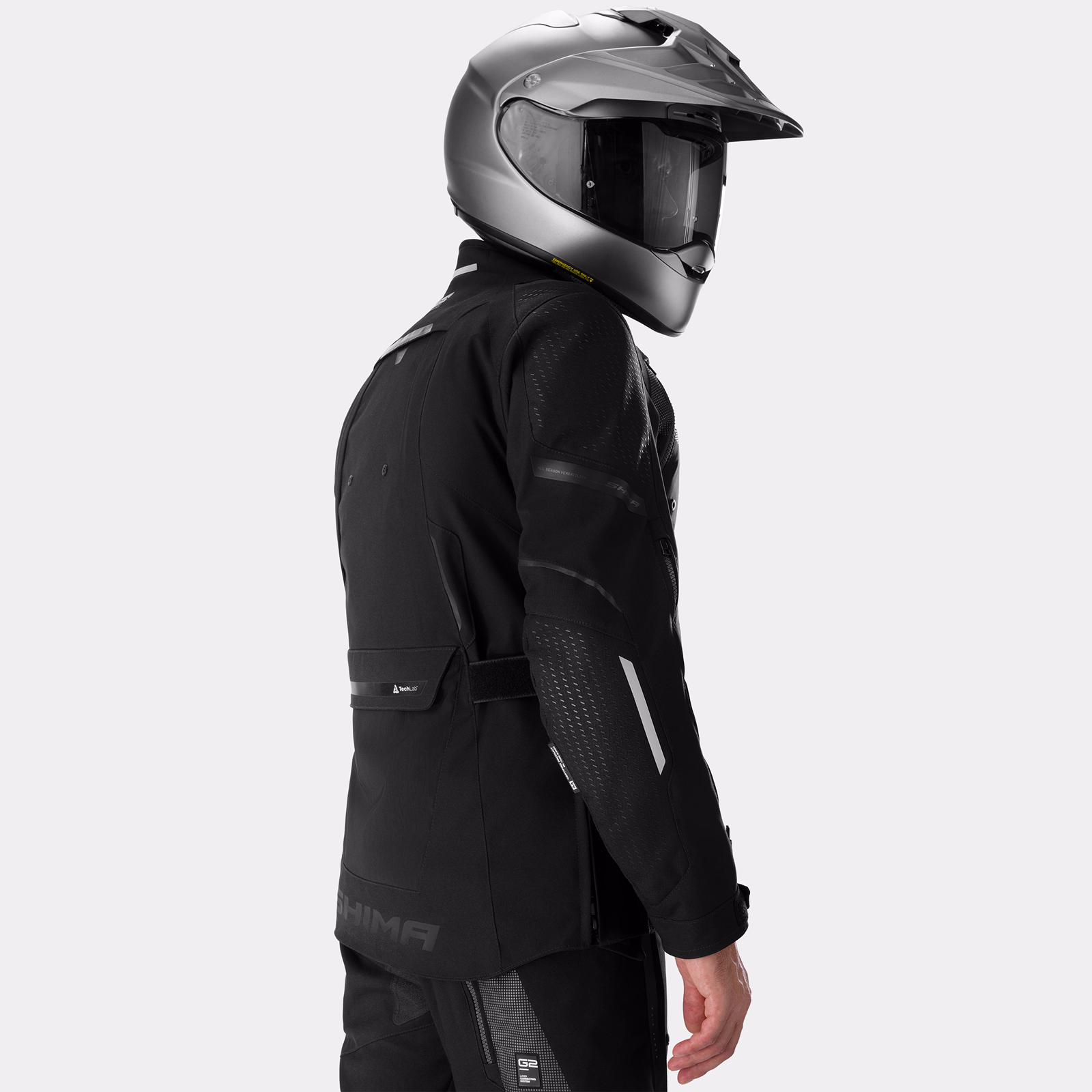 03_SHIMA_HERO 3 G2_MEN_JKT_BLACK