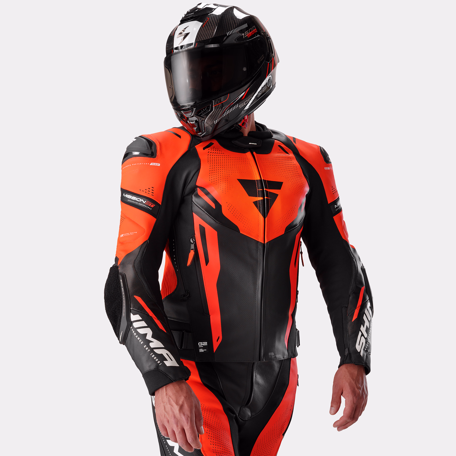 04_SHIMA_MISSION ST_MEN_SUIT_RED FLUO