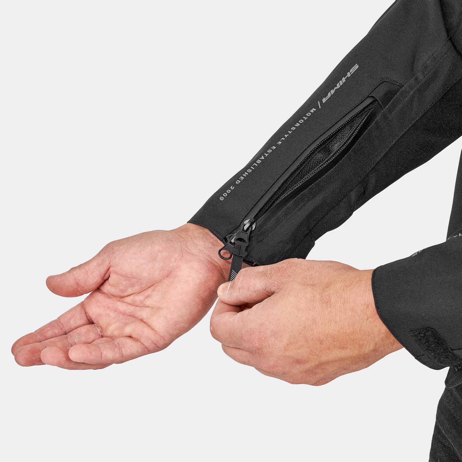 05_SHIMA_DRIFT+ _JKT_MEN_BLACK_2500x2500