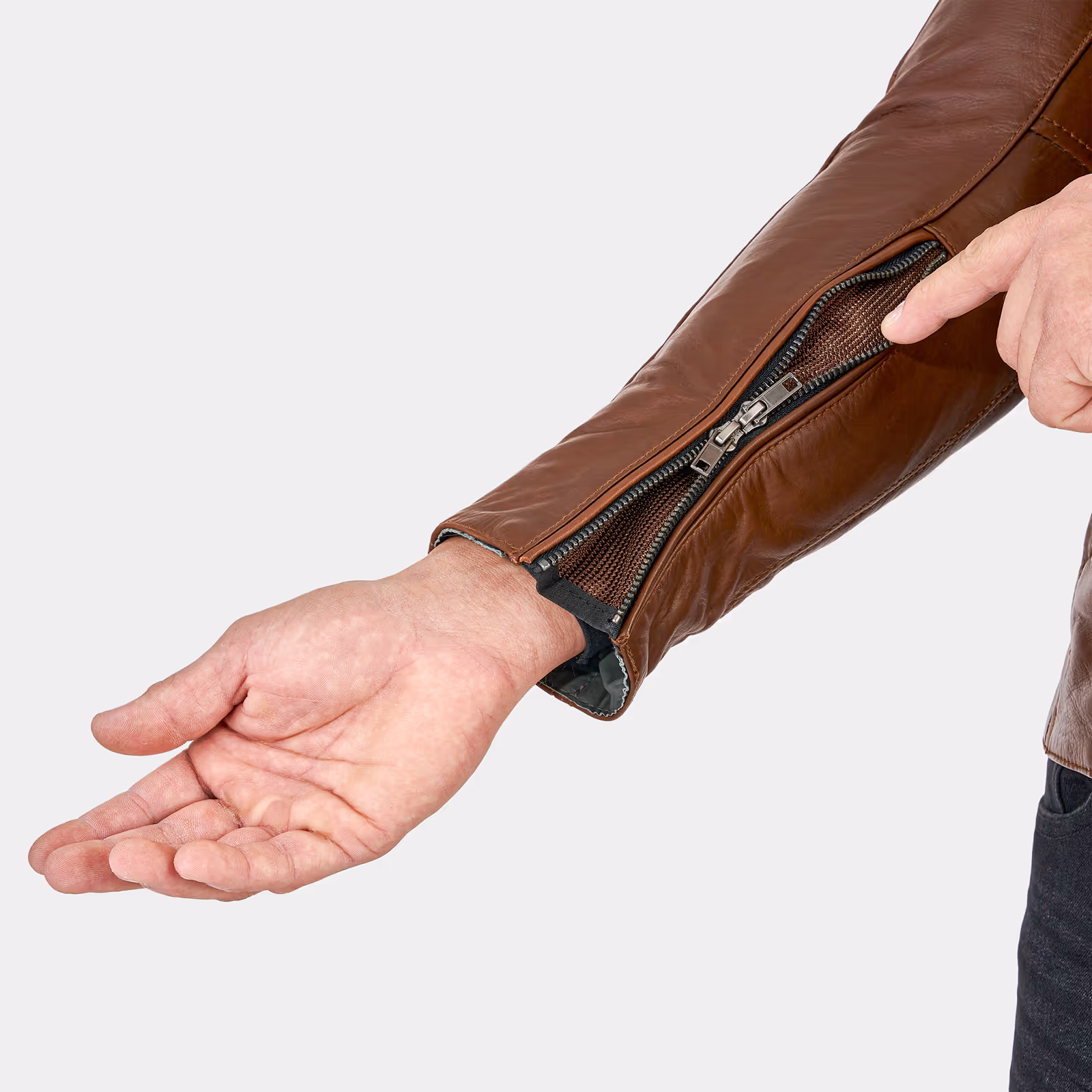 05_SHIMA_HUNTER+2.0_JKT_MEN_LIGHT BROWN_2500x2500