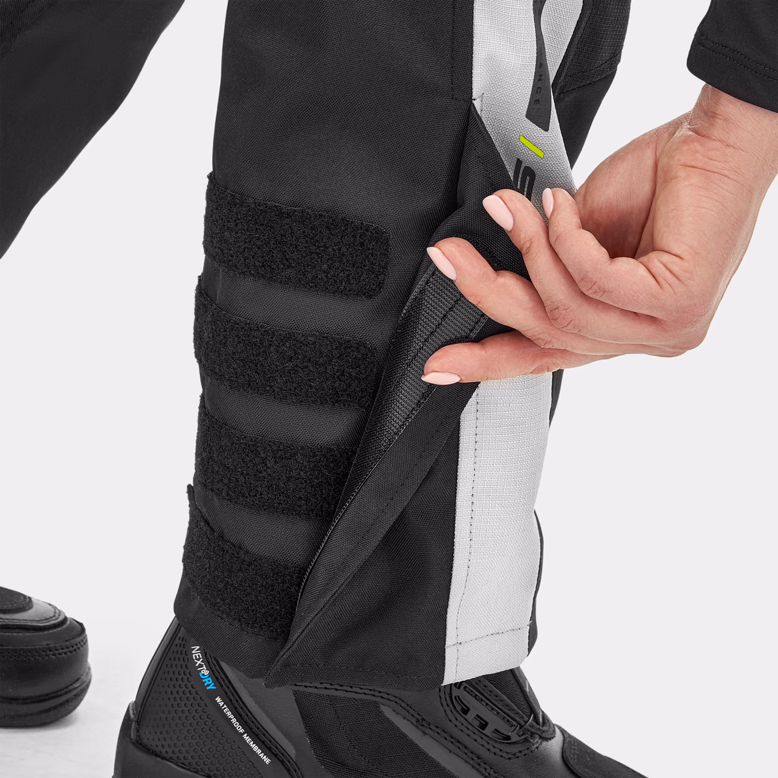 10_SHIMA_DUNE_FLUO_LADY_PNT