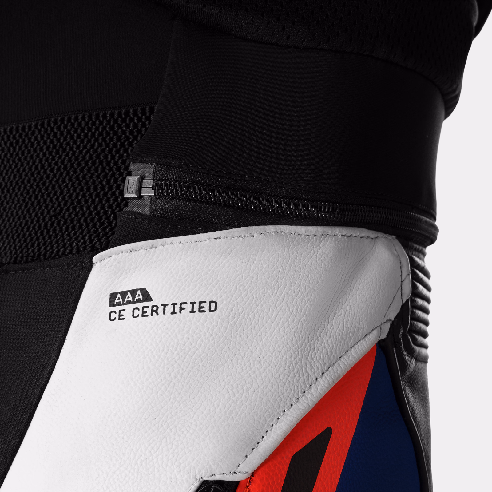 10_SHIMA_MISSION ST_MEN_PNT_BLUE RED WHITE