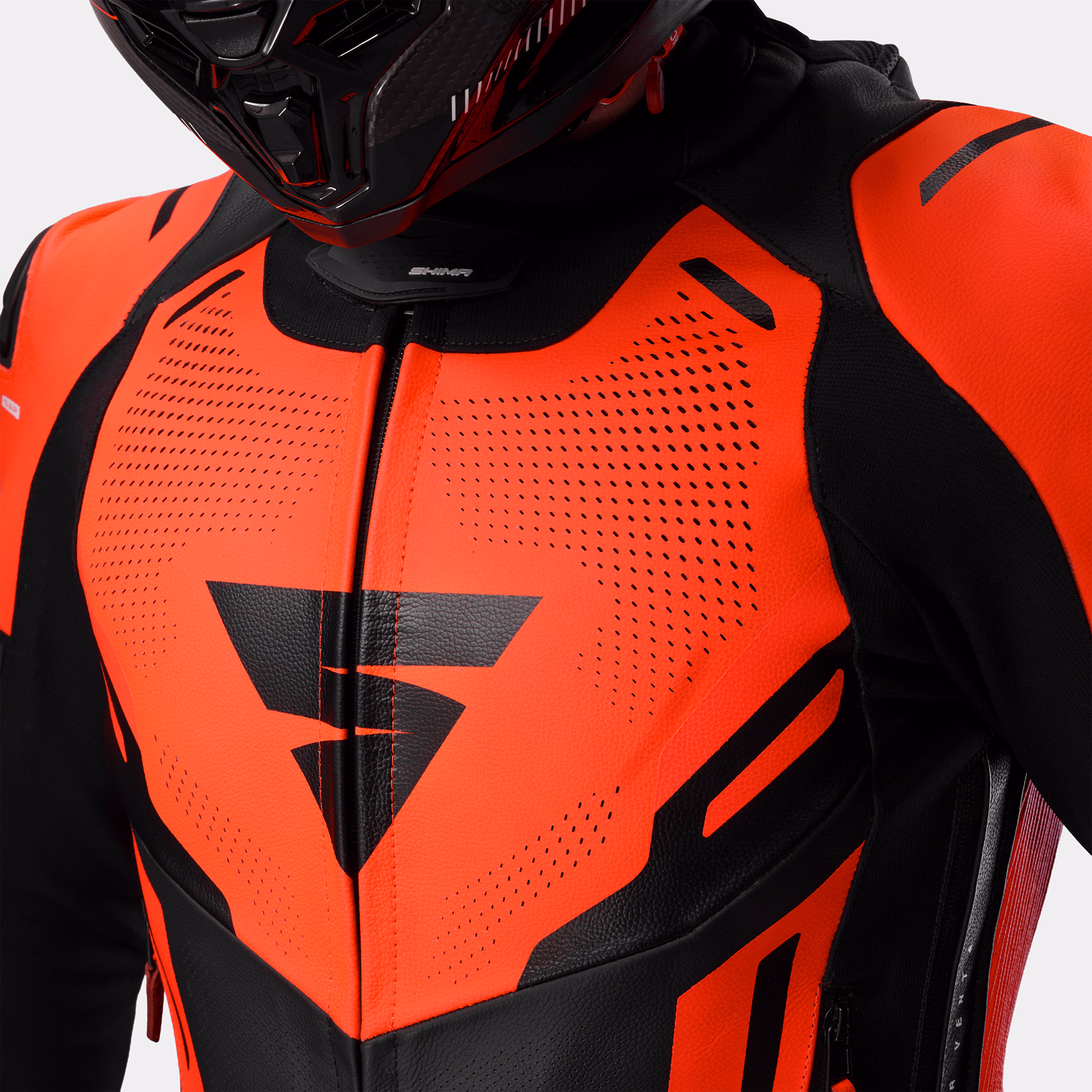 10_SHIMA_MISSION ST_MEN_SUIT_RED FLUO