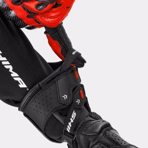 10_SHIMA_RS-3_RED_FLUO_MEN_GLV