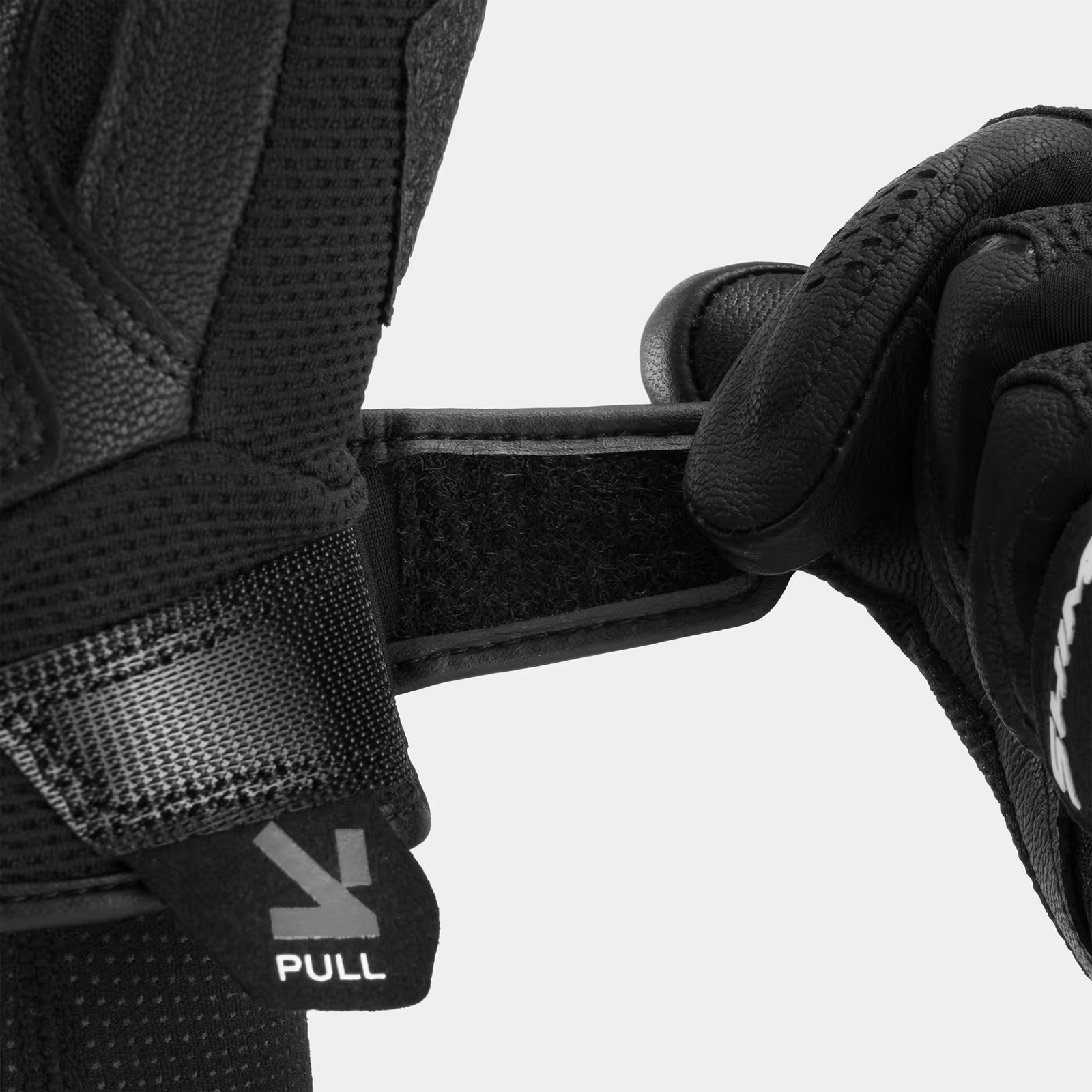 10_SHIMA_SPARK 3_GLV_MEN_BLACK_2500x2500