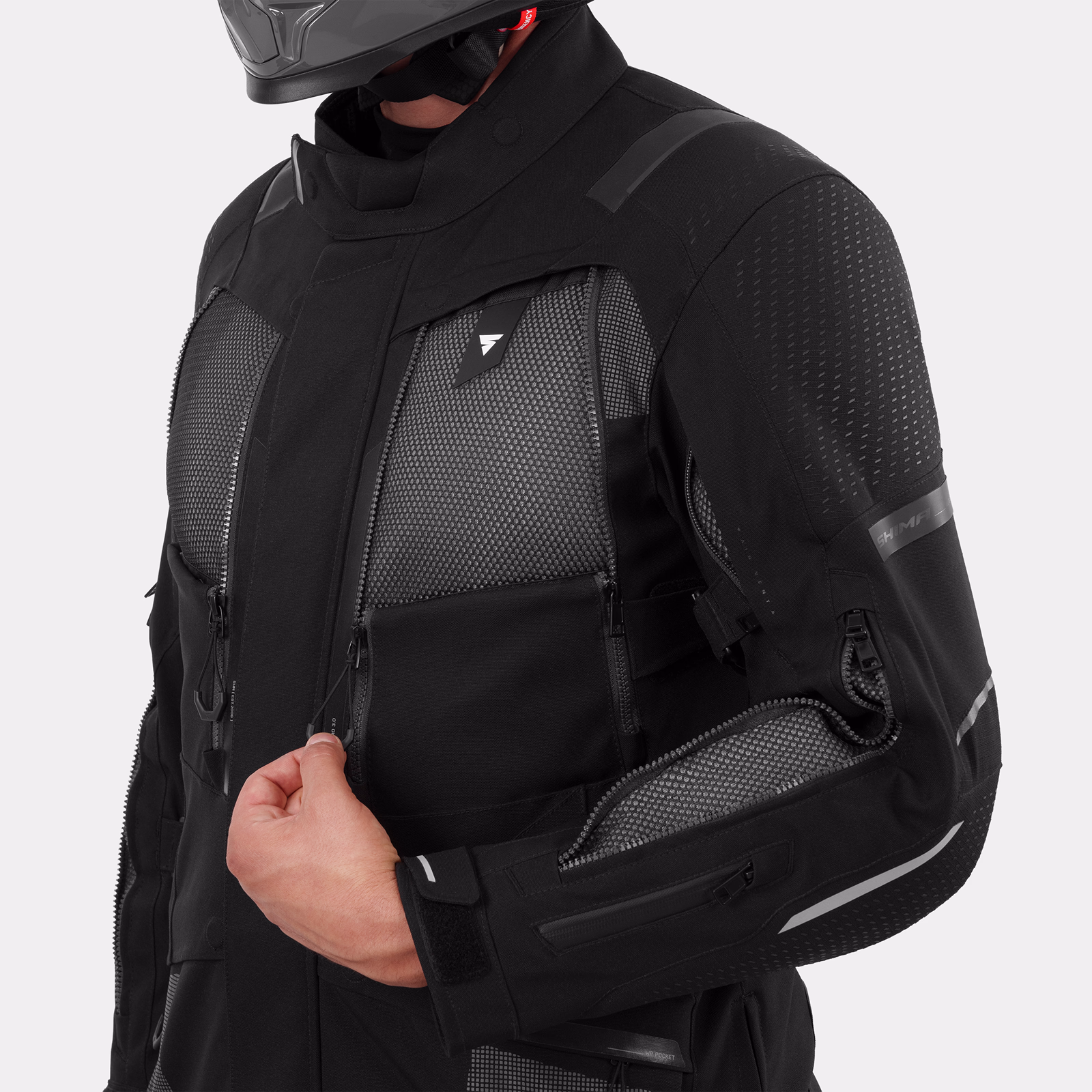 13_SHIMA_HERO 3 G2_MEN_JKT_BLACK