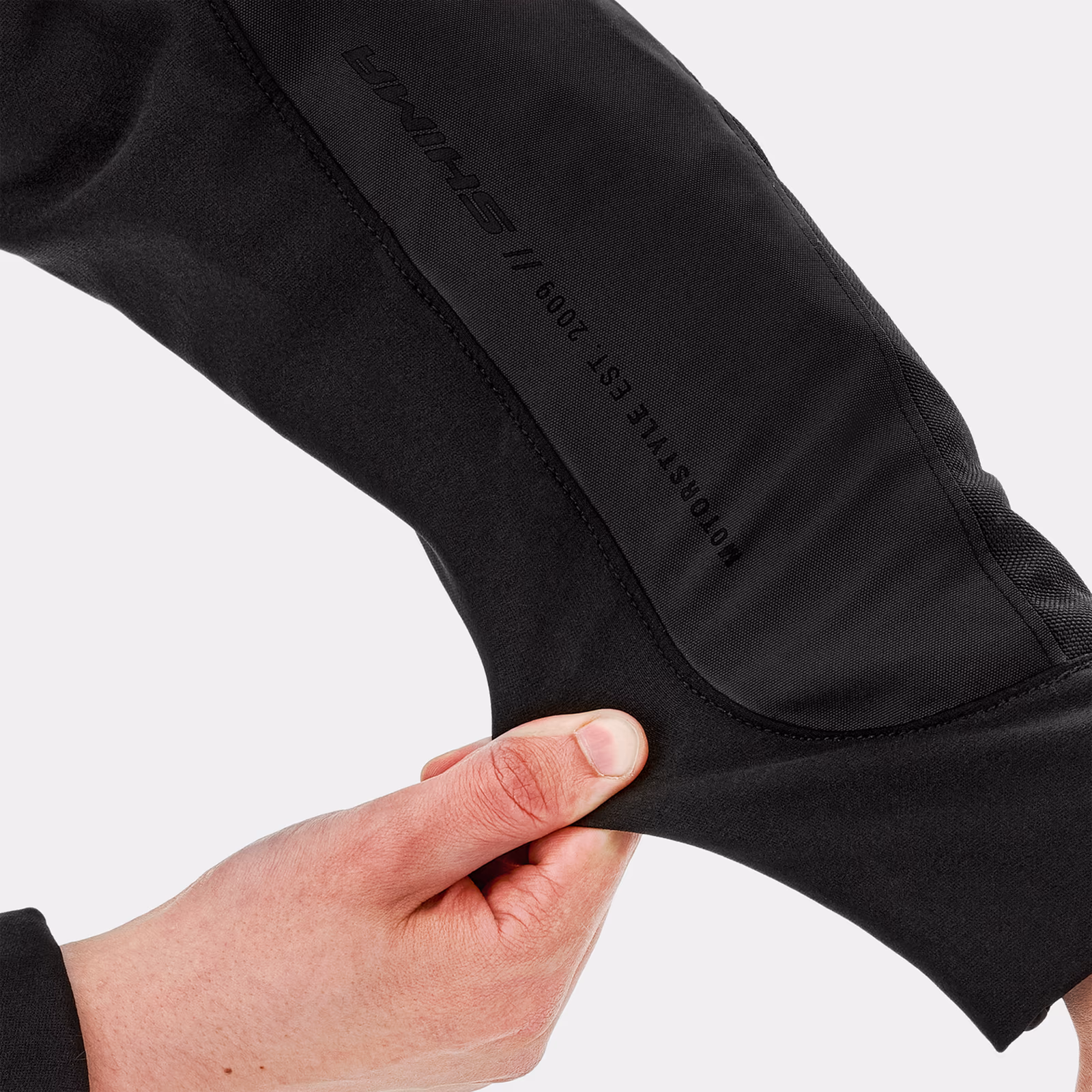 15_SHIMA_MESHPRO 2.0_JKT_MEN_BLACK