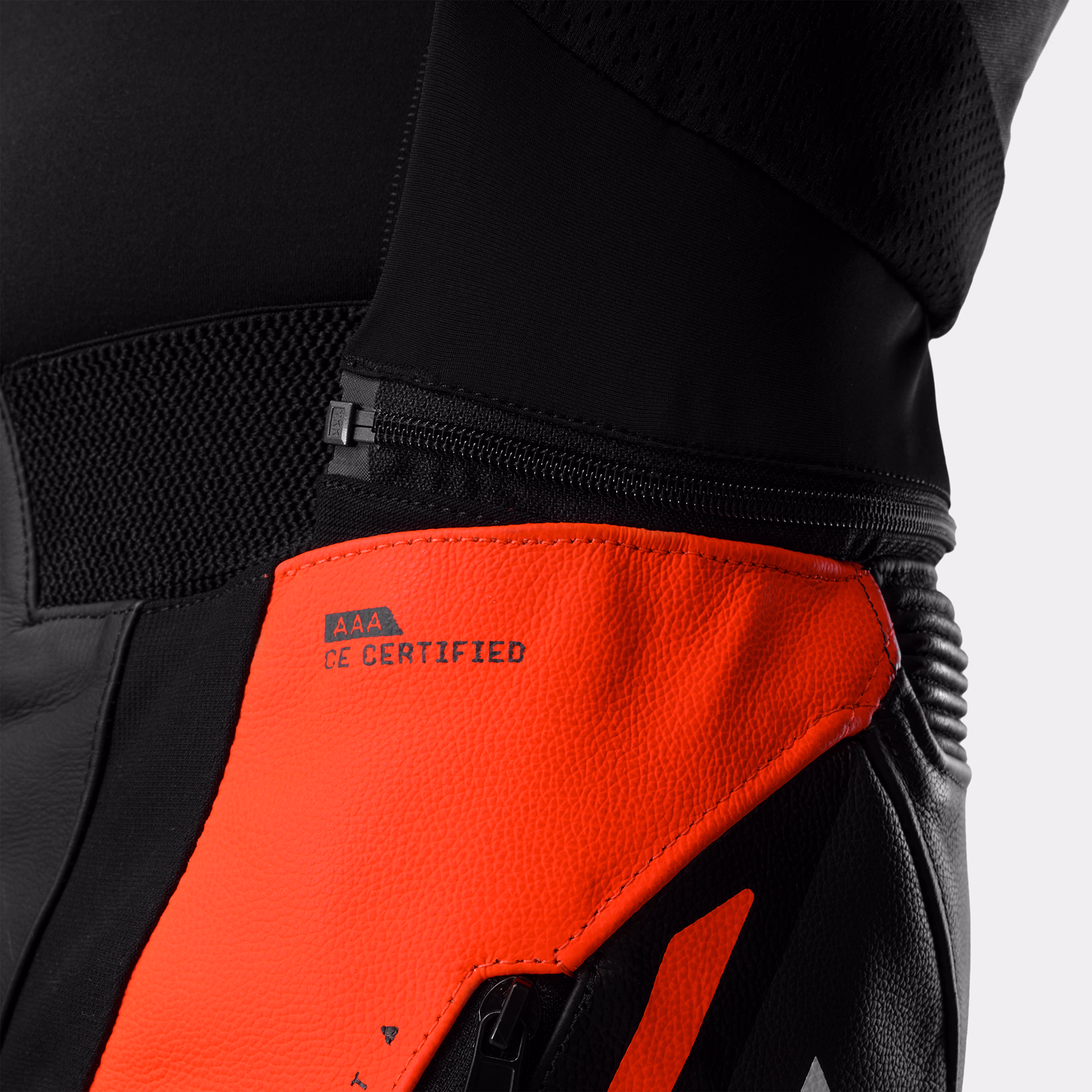 15_SHIMA_MISSION ST_MEN_SUIT_RED FLUO