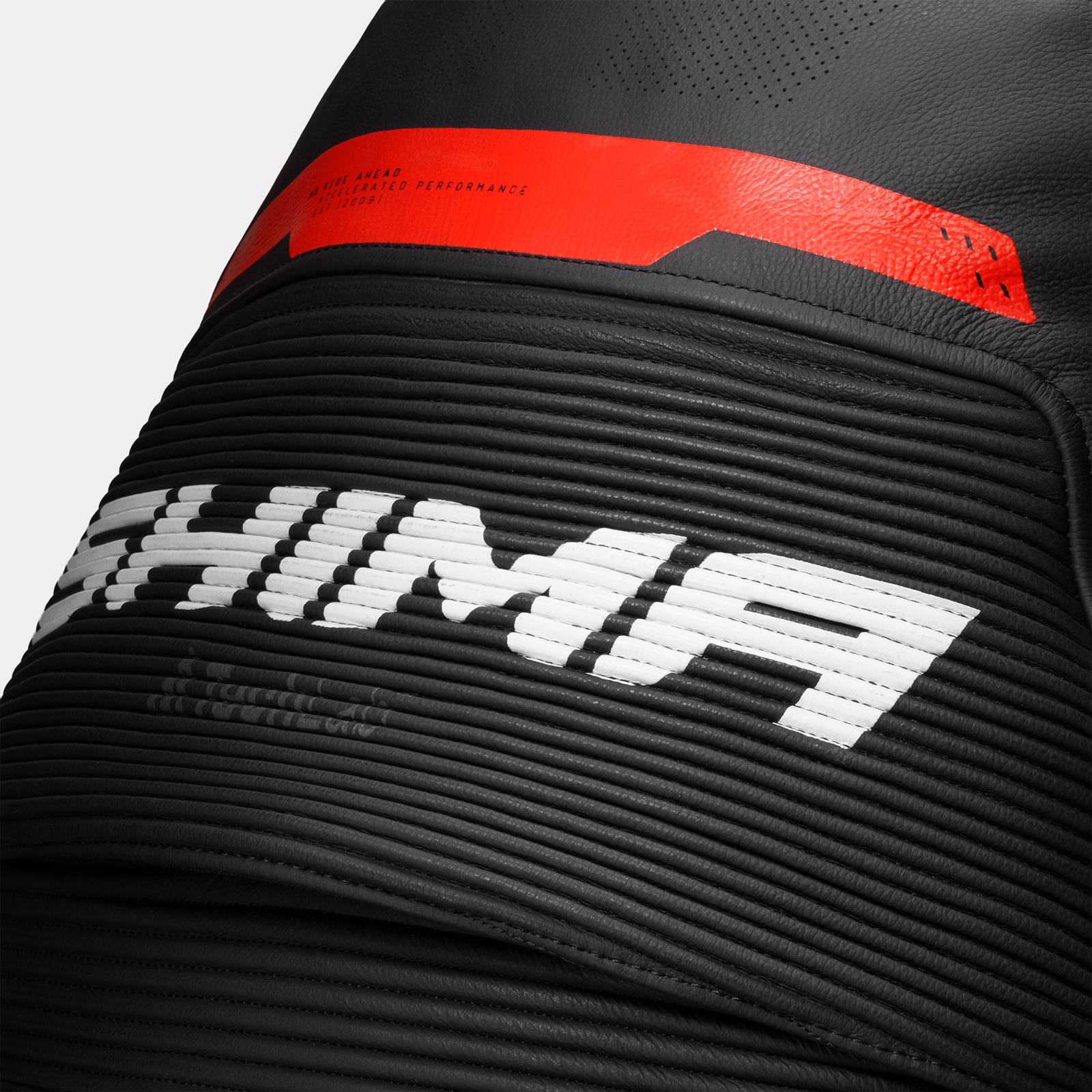 16_SHIMA_MISSION ST_MEN_SUIT_RED FLUO