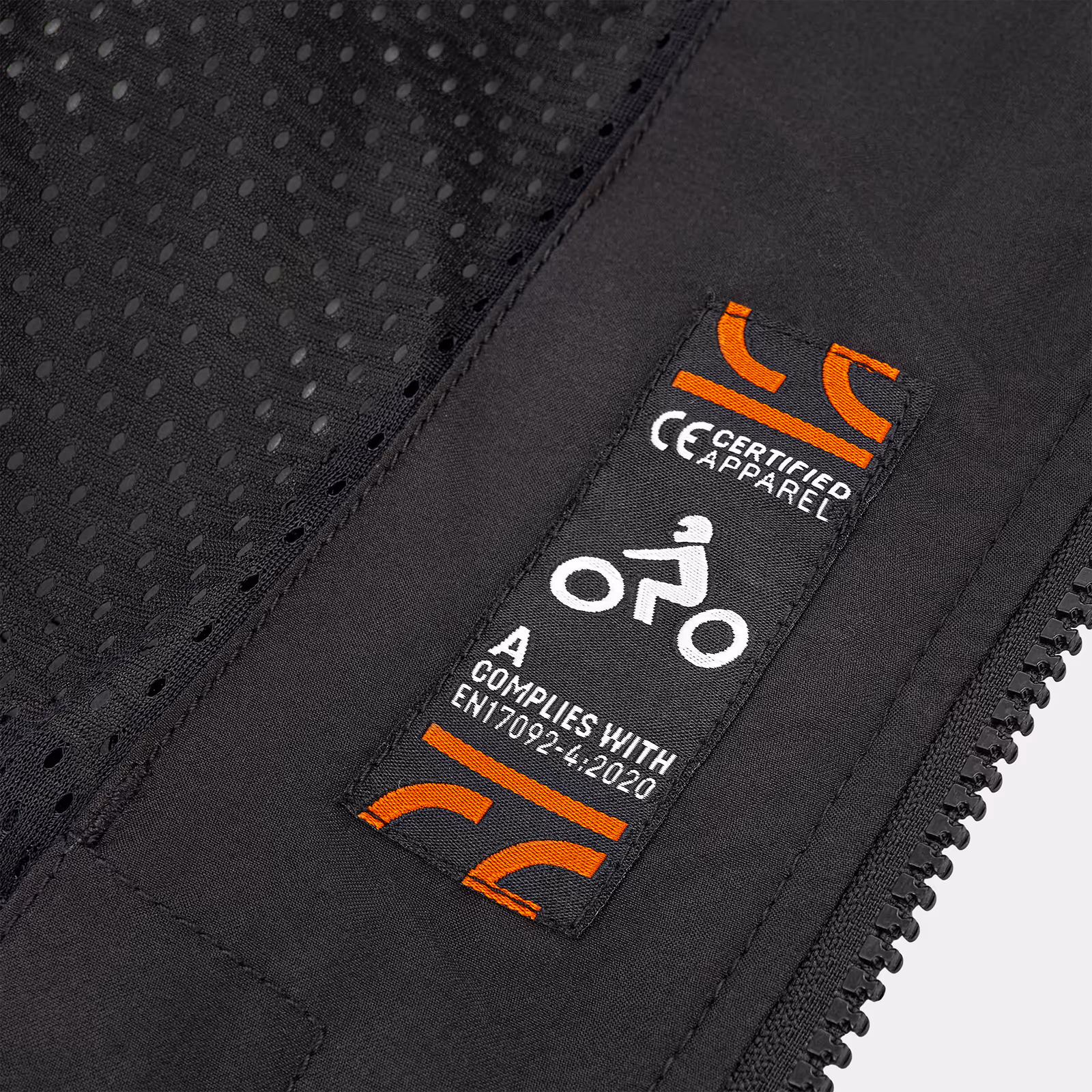 17_SHIMA_DAYBREAKER _JKT_MEN_GREY_2500x2500