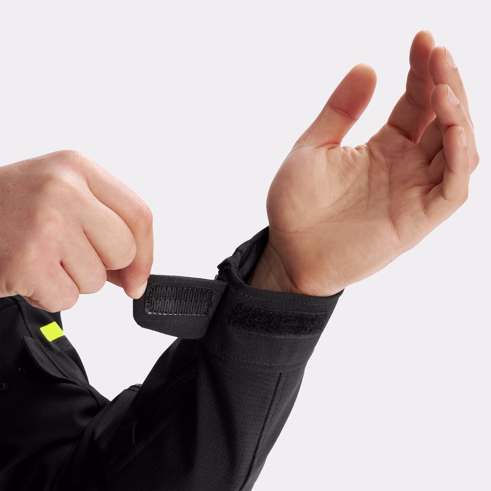 22_SHIMA_RUSH 30_JKT_FLUO