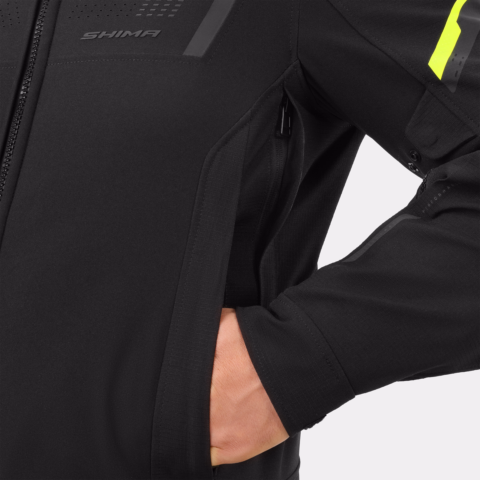 27_SHIMA_RUSH 30_JKT_FLUO
