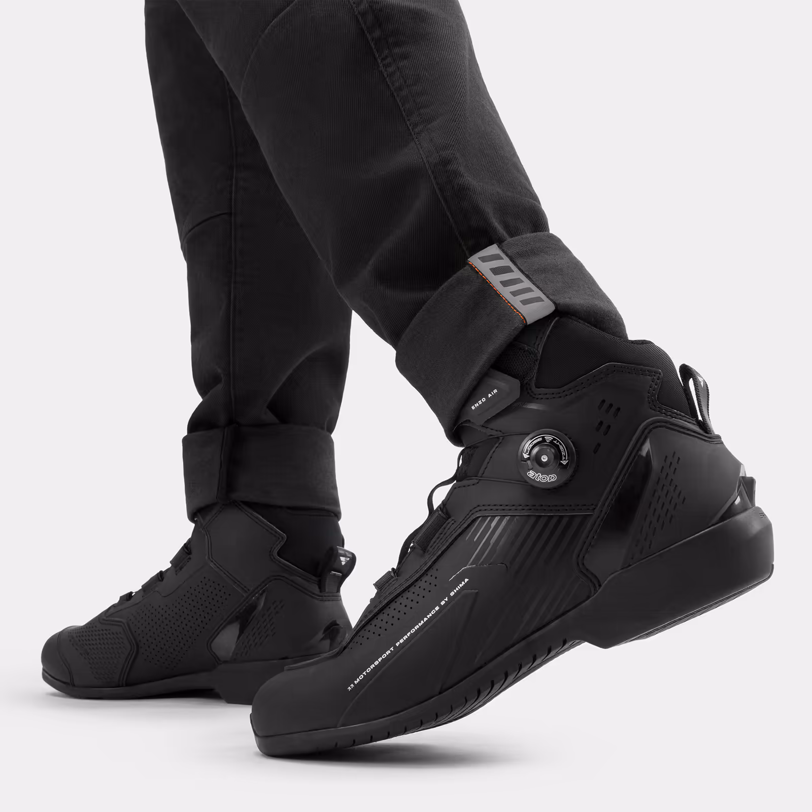 15_SHIMA_RECON_PNT_MEN_BLACK_2500x2500