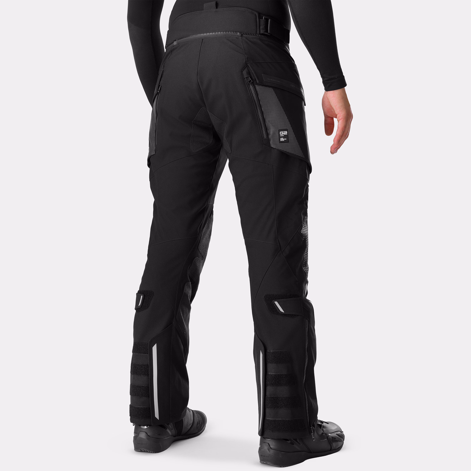 02_SHIMA_HERO 3 G2 PNT_MEN_BLACK