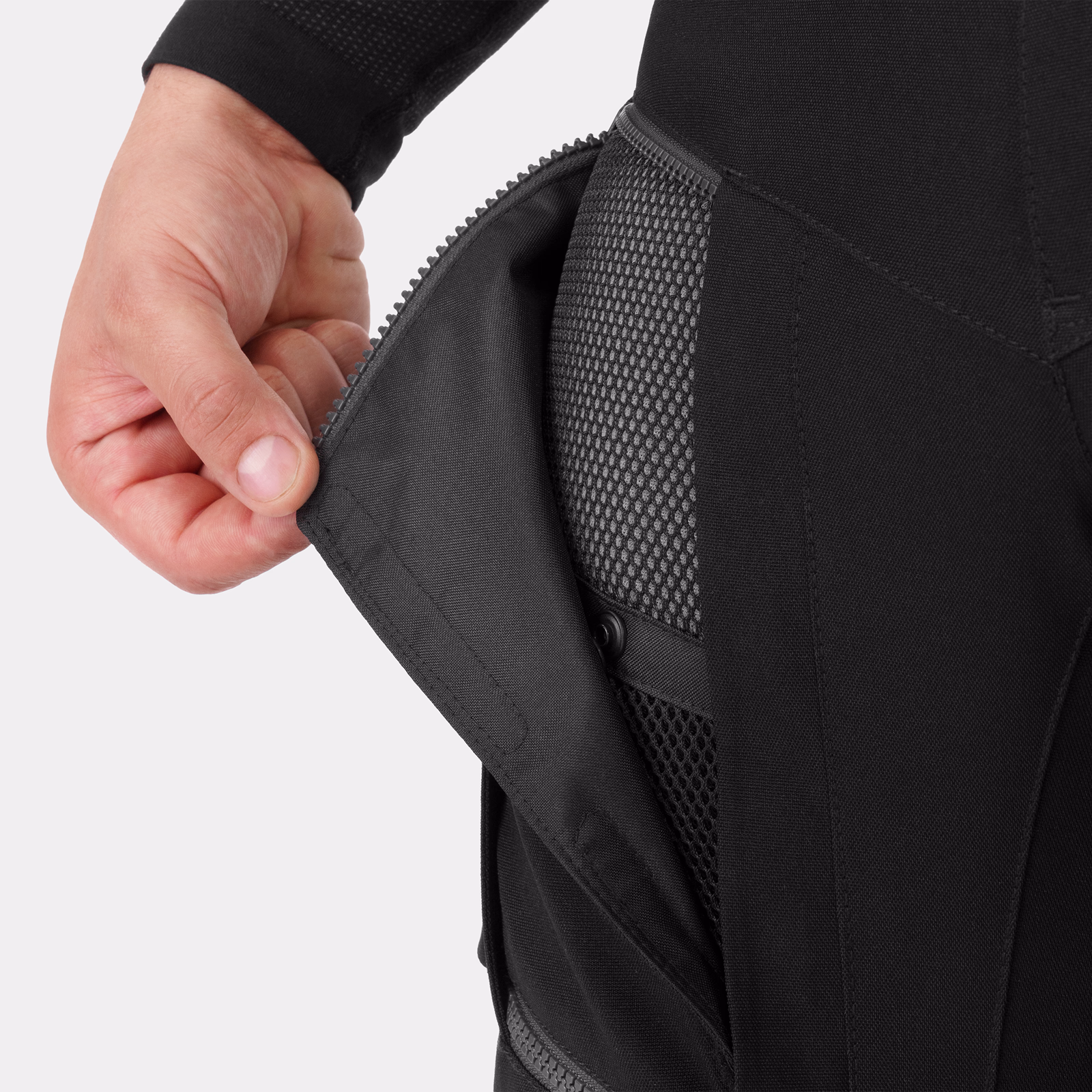 09_SHIMA_HERO 3 G2 PNT_MEN_BLACK