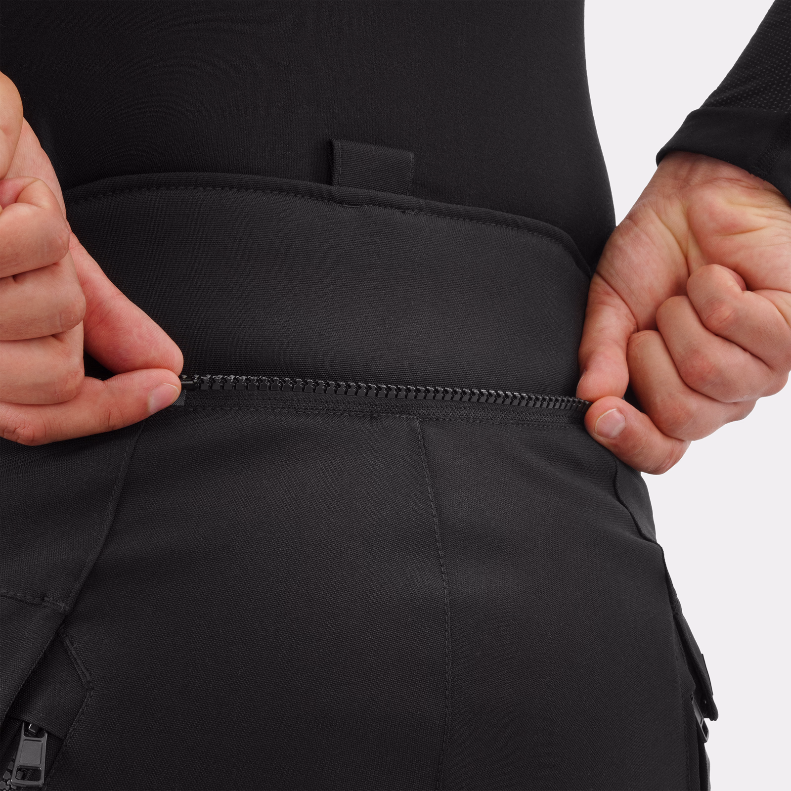 16_SHIMA_HERO 3 G2 PNT_MEN_BLACK