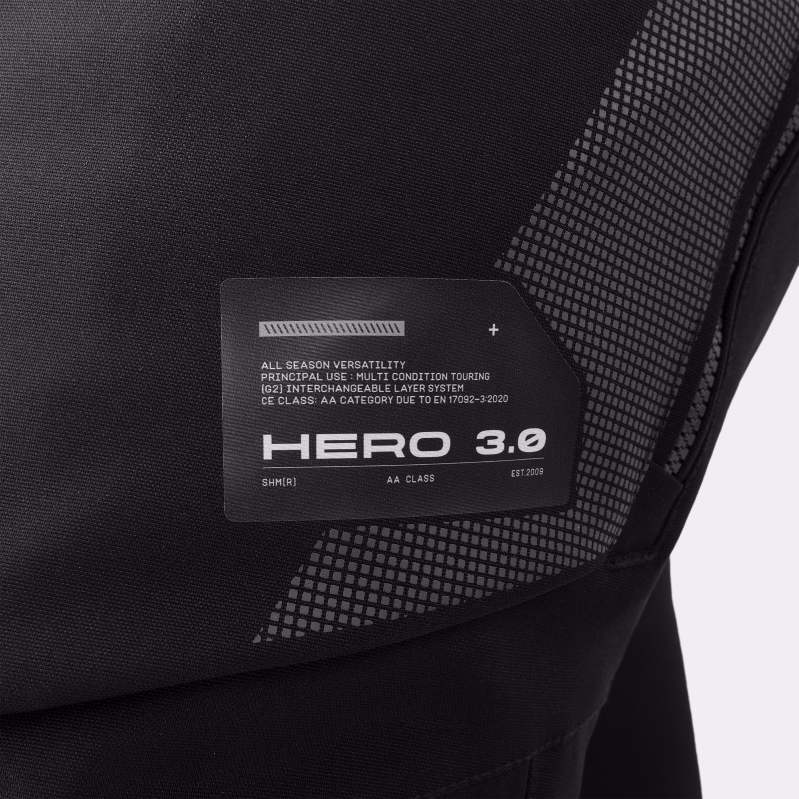 17_SHIMA_HERO 3 G2 PNT_MEN_BLACK