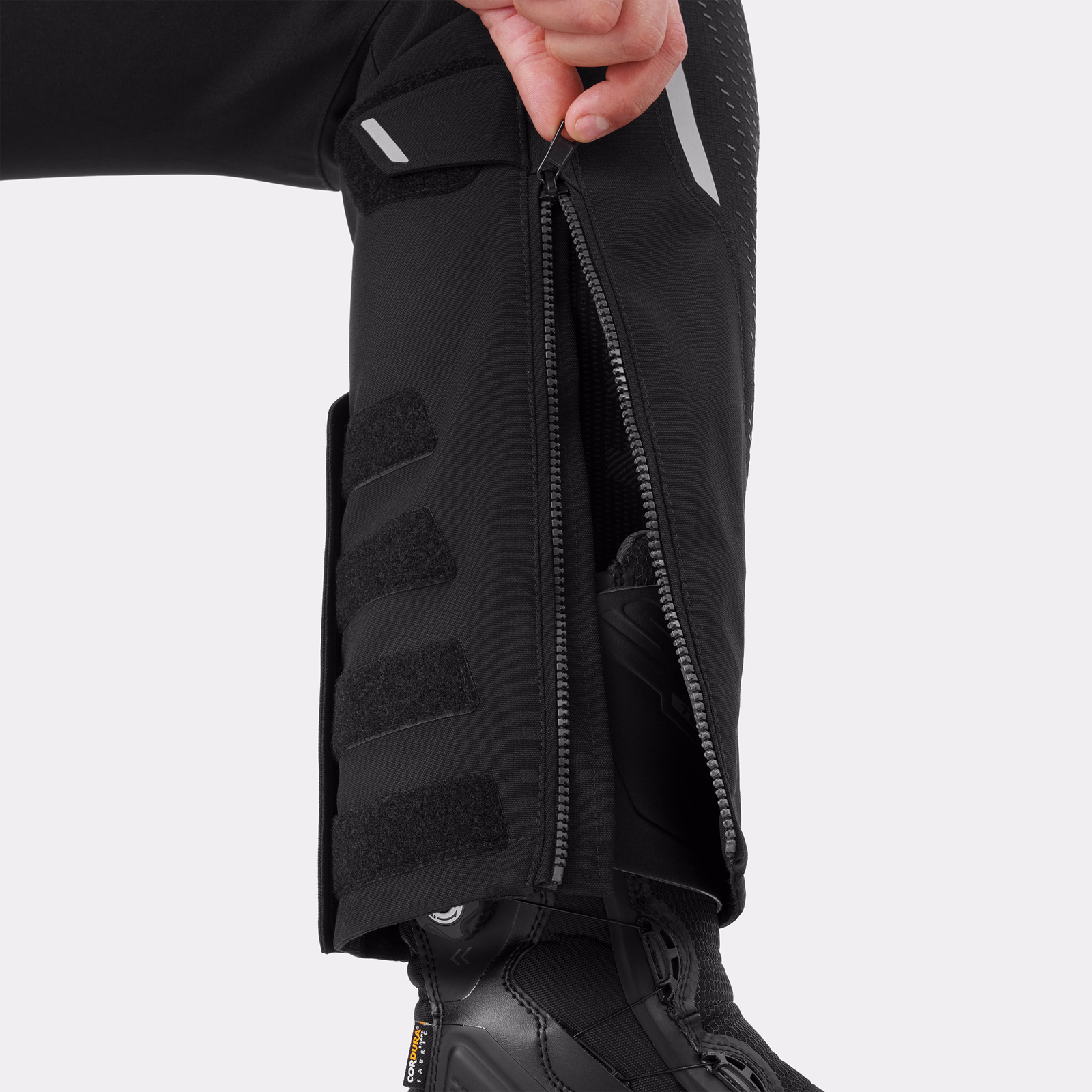 20_SHIMA_HERO 3 G2 PNT_MEN_GREY BLACK